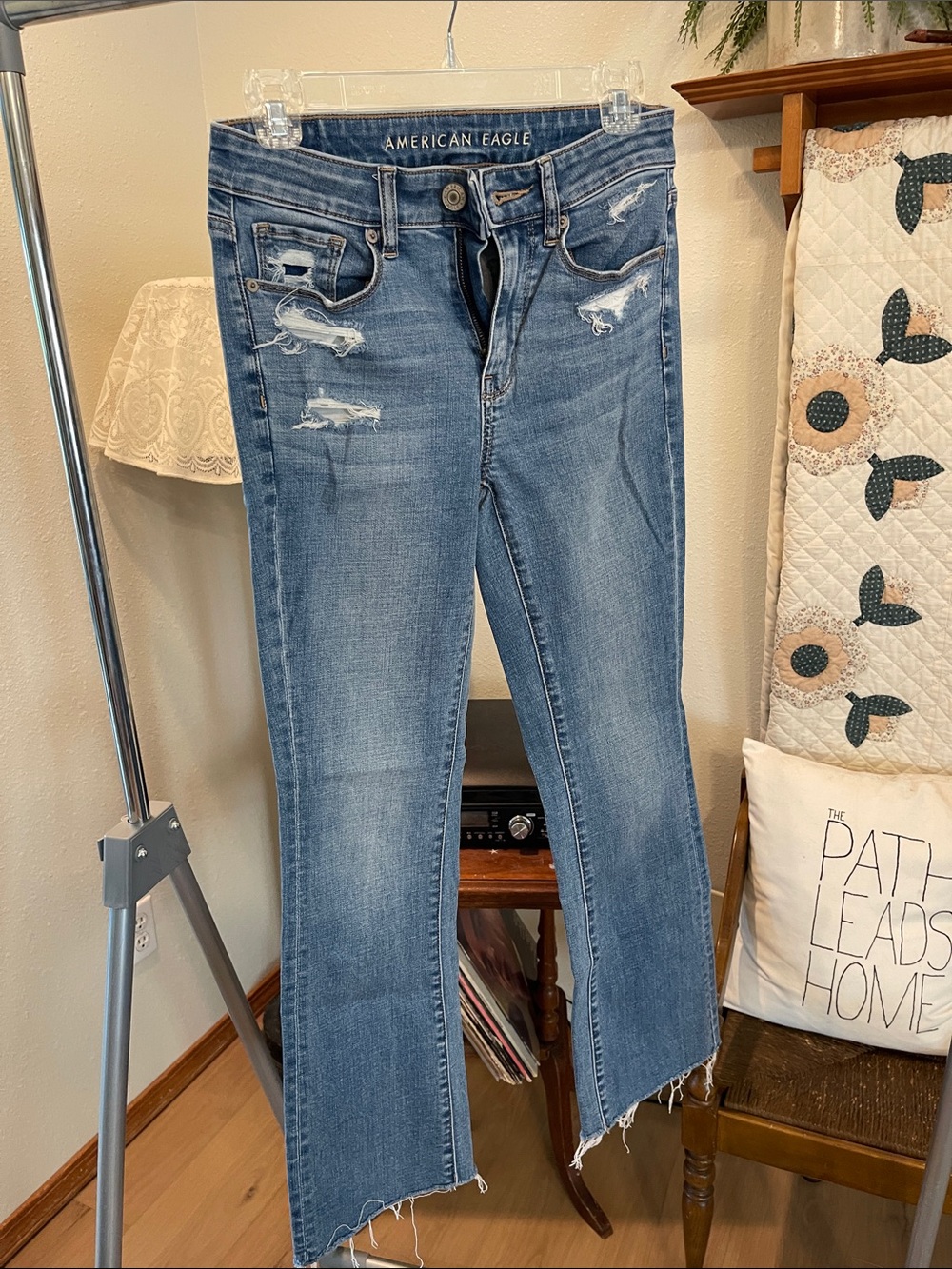 American Eagle Outfitters Women's Kick Crop Jeans
